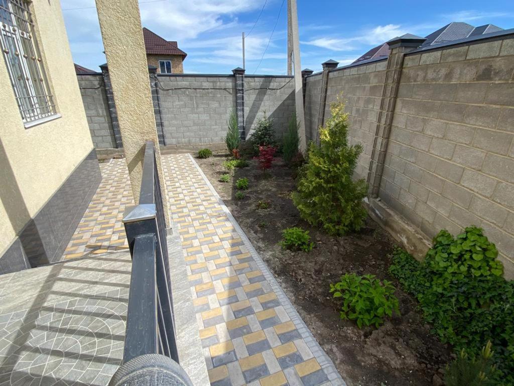 Aikol Guesthouse Privokzalnoye Dış mekan fotoğraf